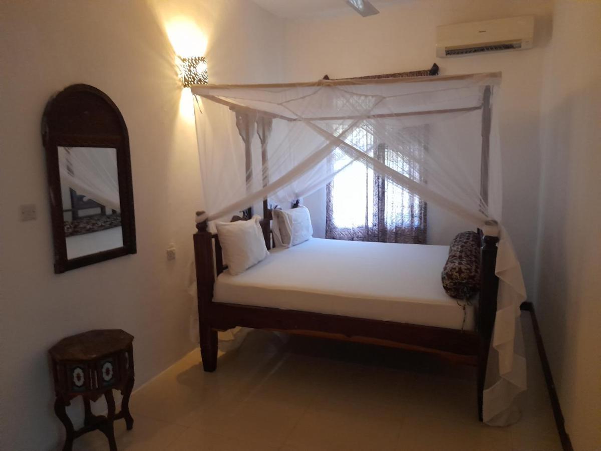 Riverman Hotell 3*